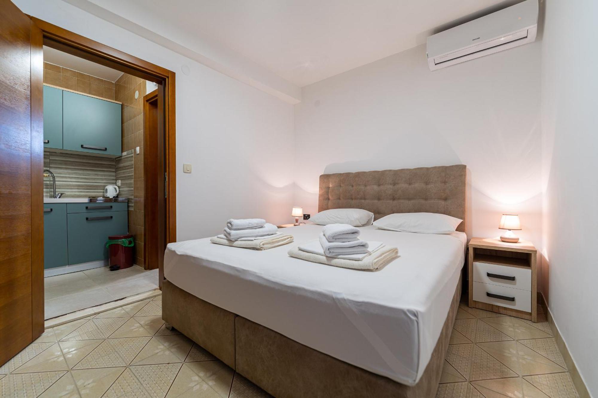 Studio Apartments Marea 2 布德瓦 客房 照片